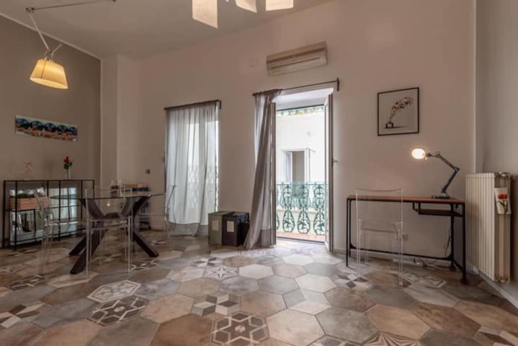 Apartamento Delizioso Nel Cuore Di Roma Exterior foto